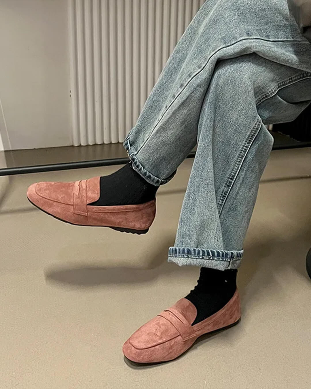 Slip-on loafers Adira από σουέτ