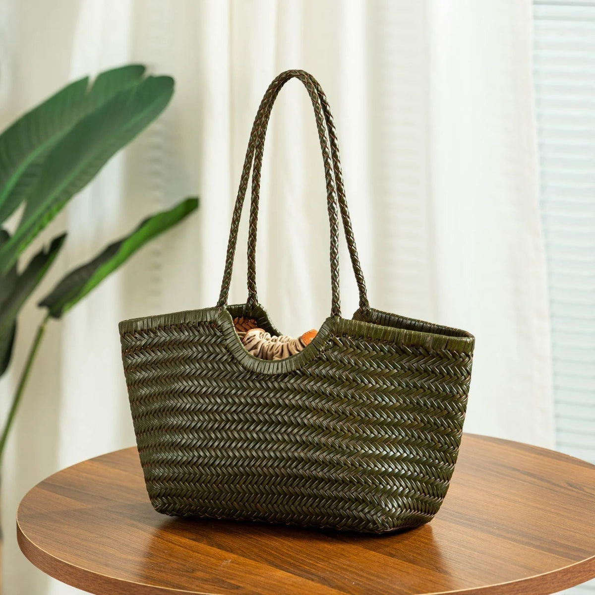 Alba Woven Tote Bag in Green