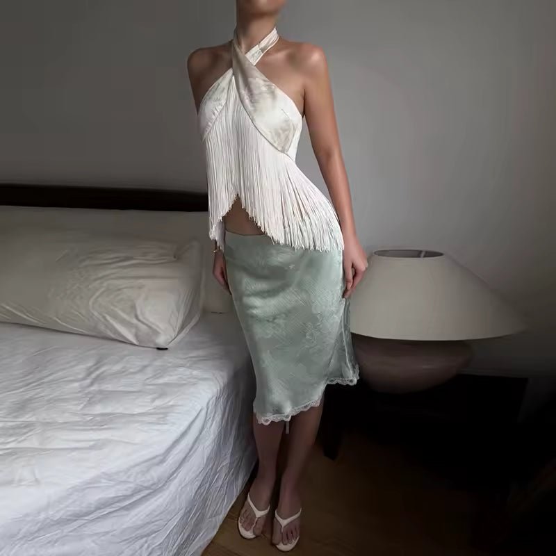 Σατέν τοπ halter με κρόσσια Amelie