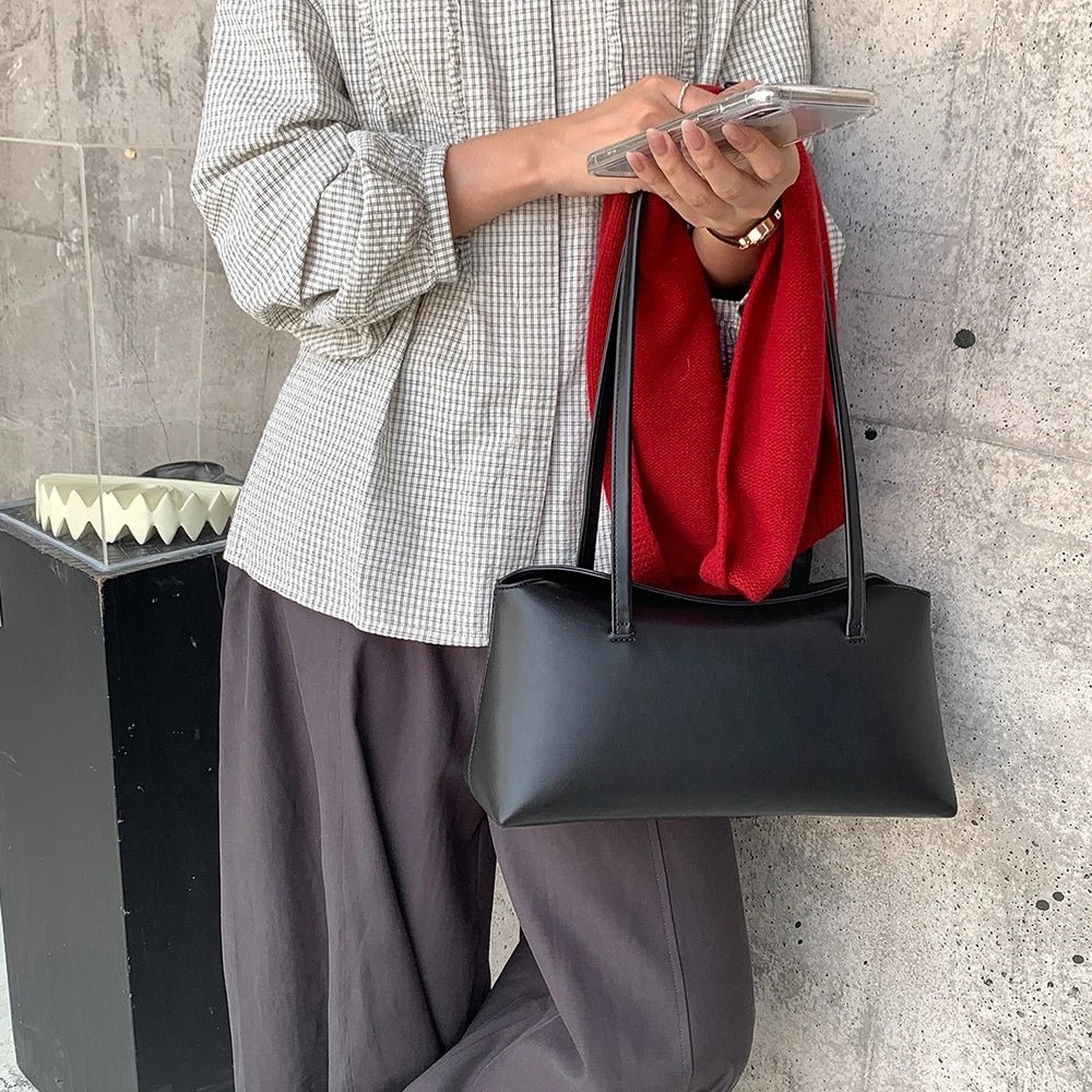 Τσάντα ώμου Bianca σε σχήμα μαξιλαριού