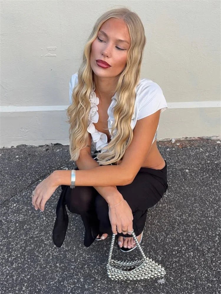 Κοντό τοπ Bianca με βολάν και κορδόνια
