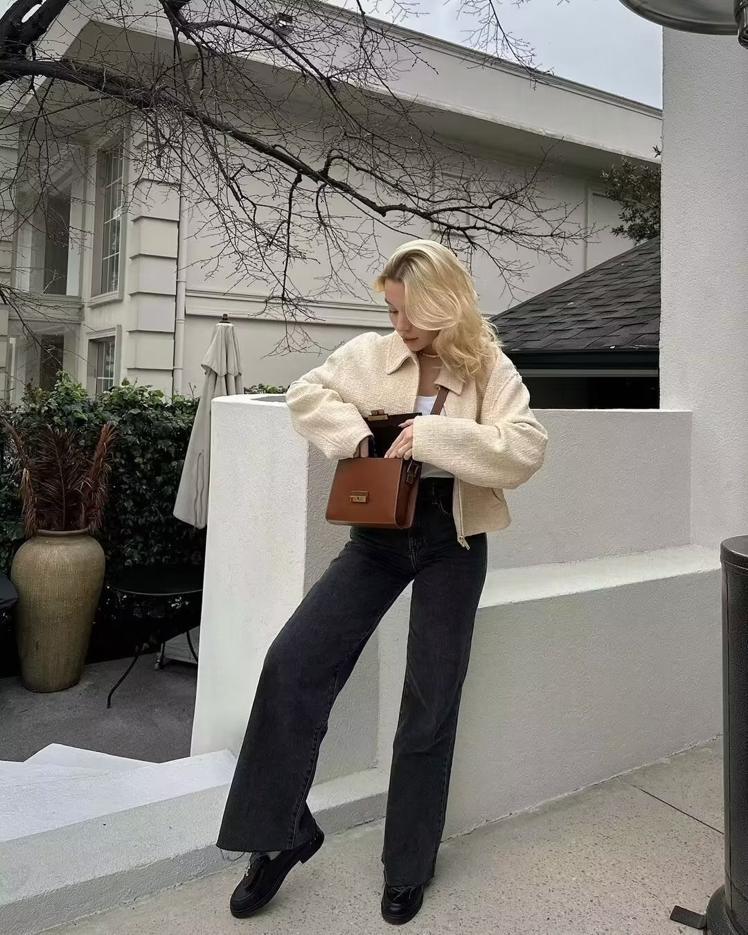 Μπουκλέ τζάκετ με γιακά Ciara