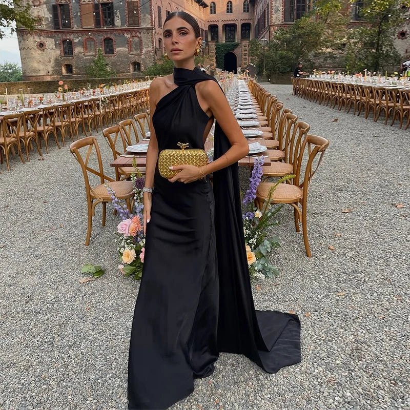 Demetra σατέν βραδινή τουαλέτα halter με ανοιχτή πλάτη