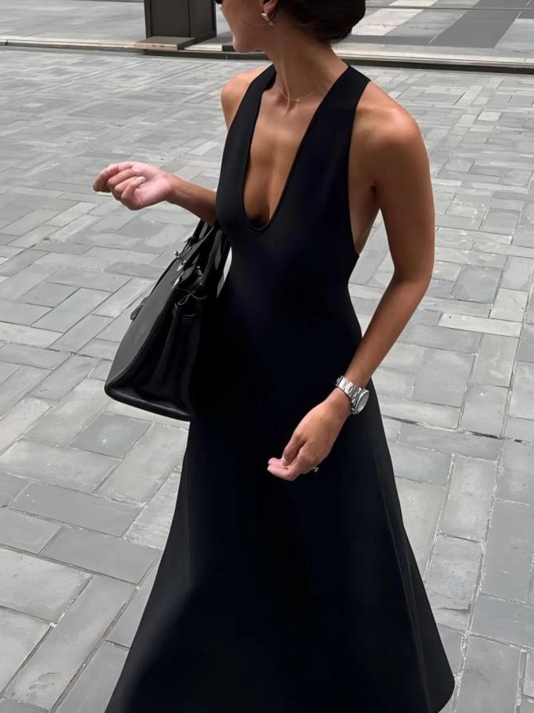 Μάξι φόρεμα halter Erica με βαθύ V ντεκολτέ