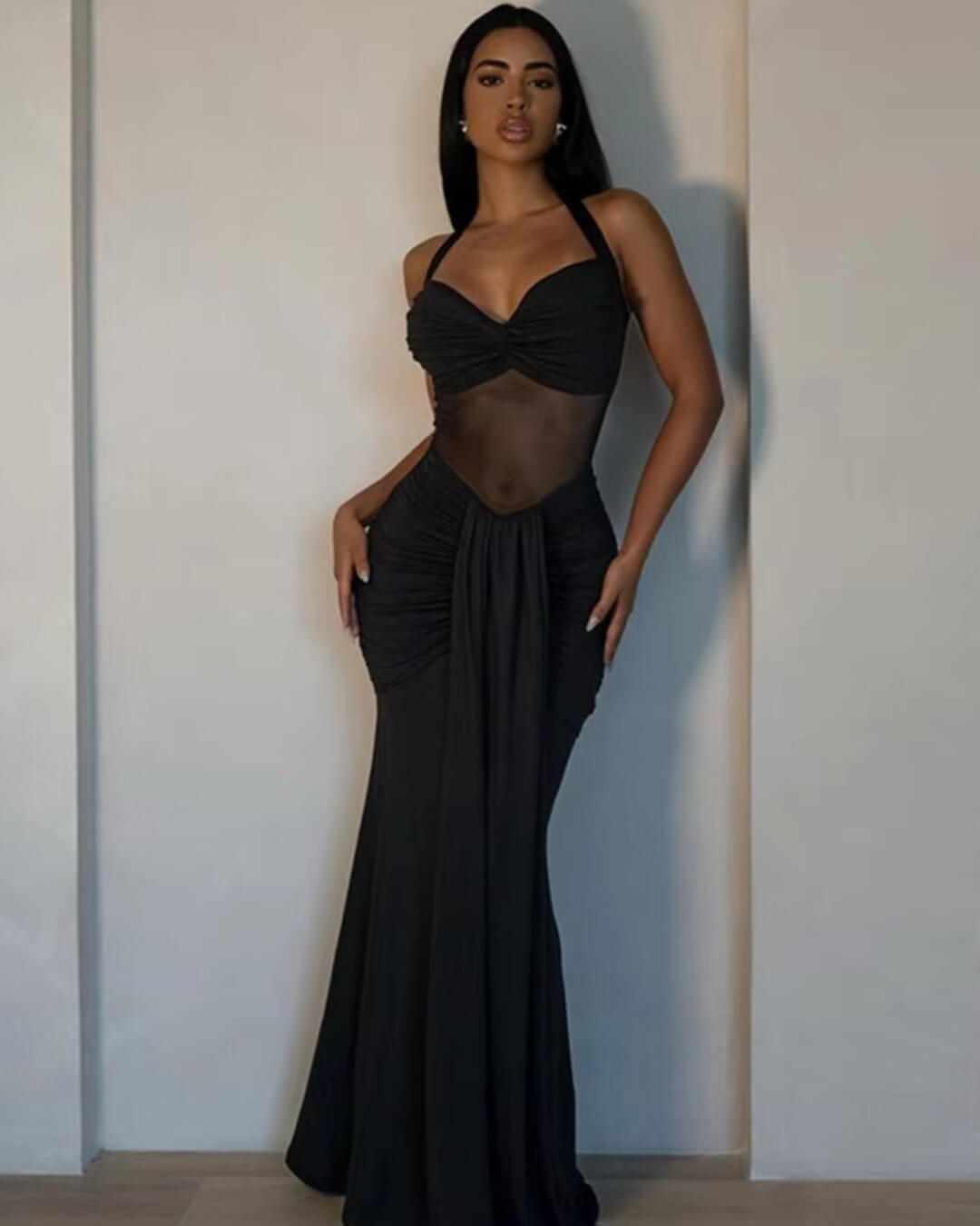 Fenella μακρύ φόρεμα με ανοιχτή πλάτη