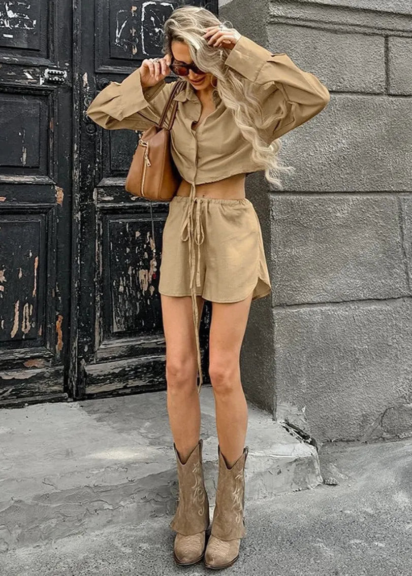 Σετ Gabrielle με κοντό πουκάμισο και σορτς με κορδόνι