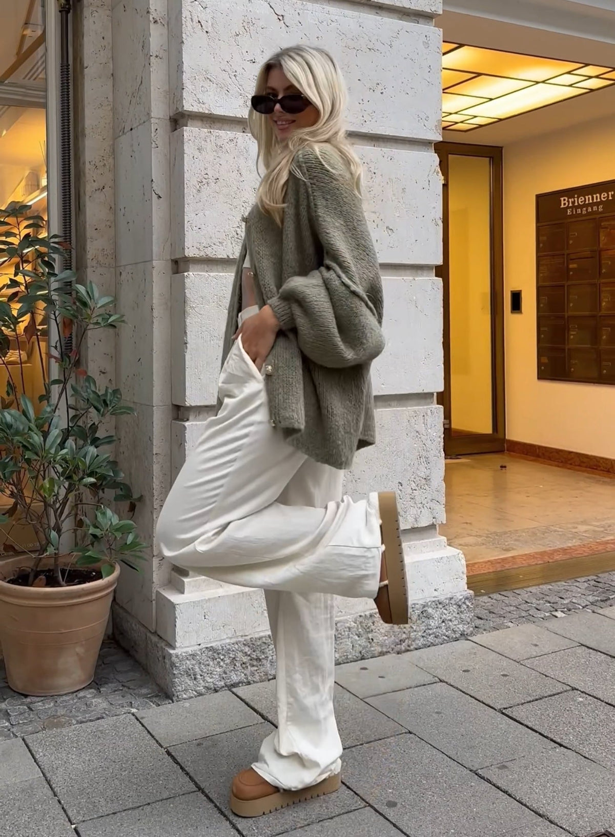 Γκρέτα Μακριά Ζακέτα