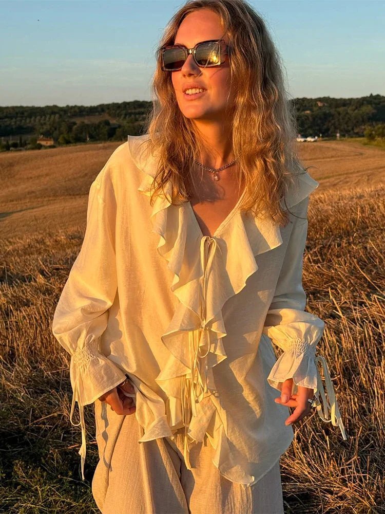 Σετ Hannah με τοπ με βολάν και κορδόνια και σορτς