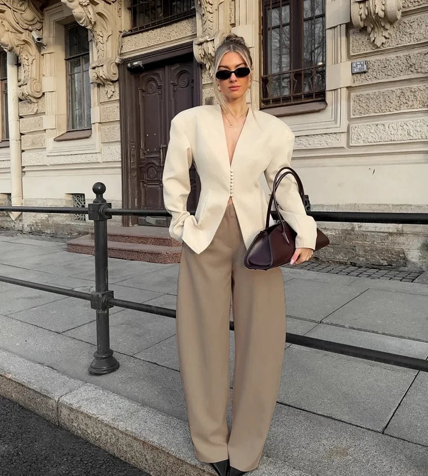 Στενό σακάκι Isadora με βάτες