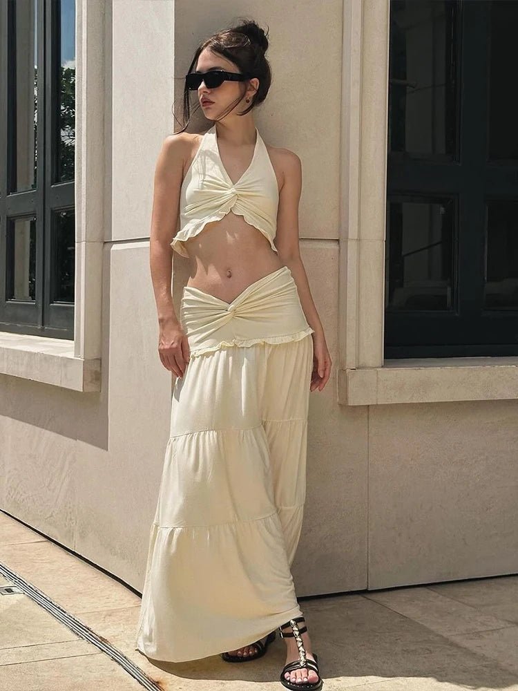 Σετ Jane με halter κοντό τοπ και πλισέ φούστα