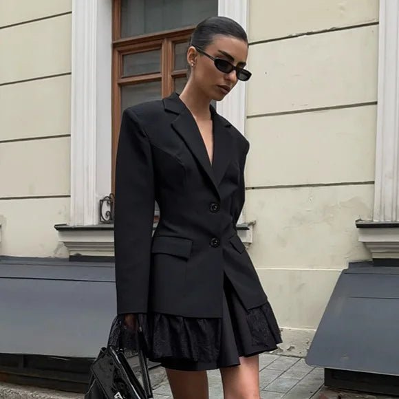 Σακάκι Joanna με λεπτομέρειες από δαντέλα