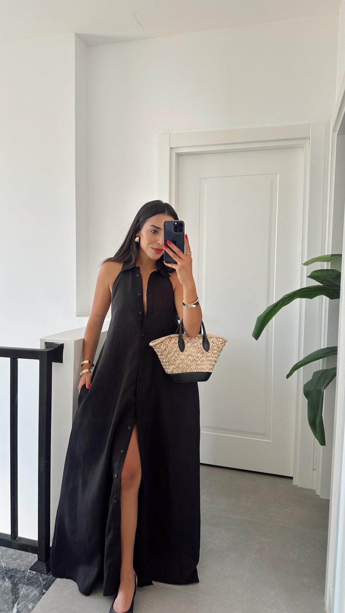 Kaya Halter Neck Elegant Maxi Dress