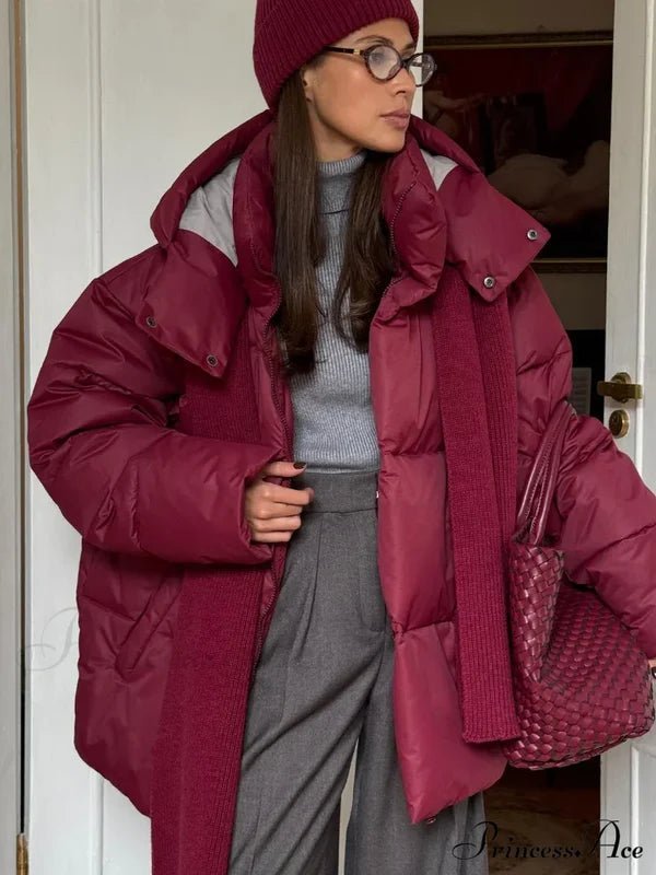 Oversized καπιτονέ μπουφάν Leila με αποσπώμενη κουκούλα
