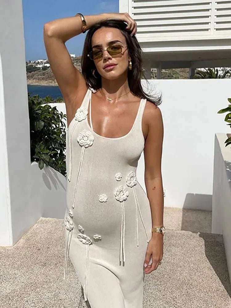Πλεκτό φόρεμα διακοπών Lola με τρισδιάστατα λουλούδια