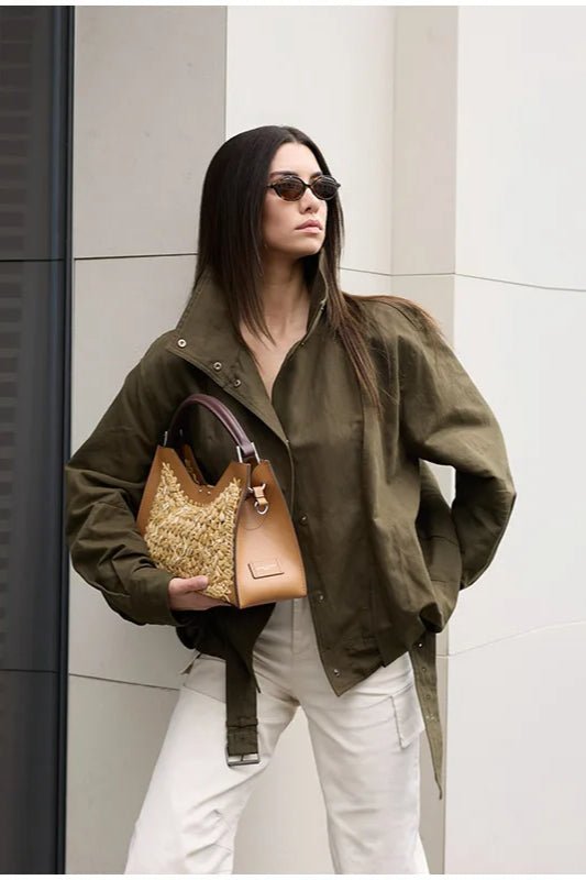 Μαργκό bomber jacket με ζώνη και αγκράφα