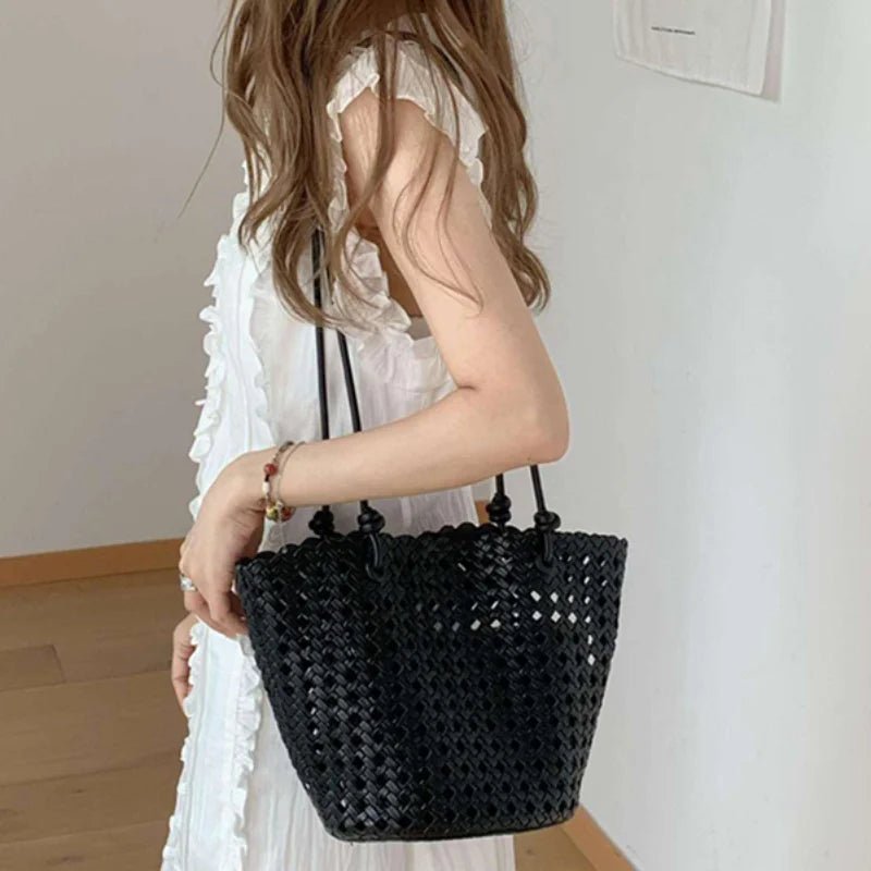Υφασμάτινη bucket τσάντα Matilde