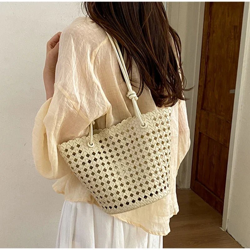 Υφασμάτινη bucket τσάντα Matilde