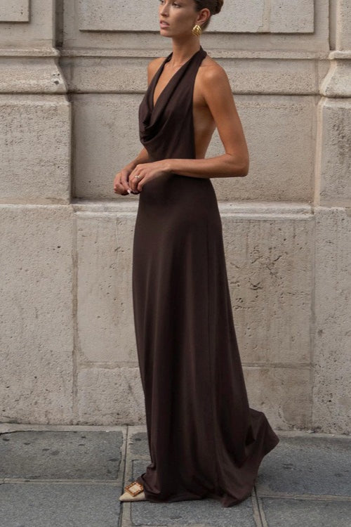 Καφέ μάξι φόρεμα halter με ανοιχτή πλάτη Naomi