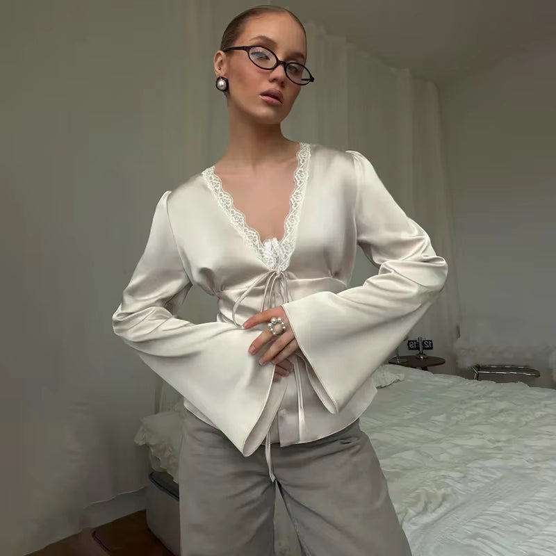 Σατέν αμάνικο τοπ Naomi με λαιμόκοψη V