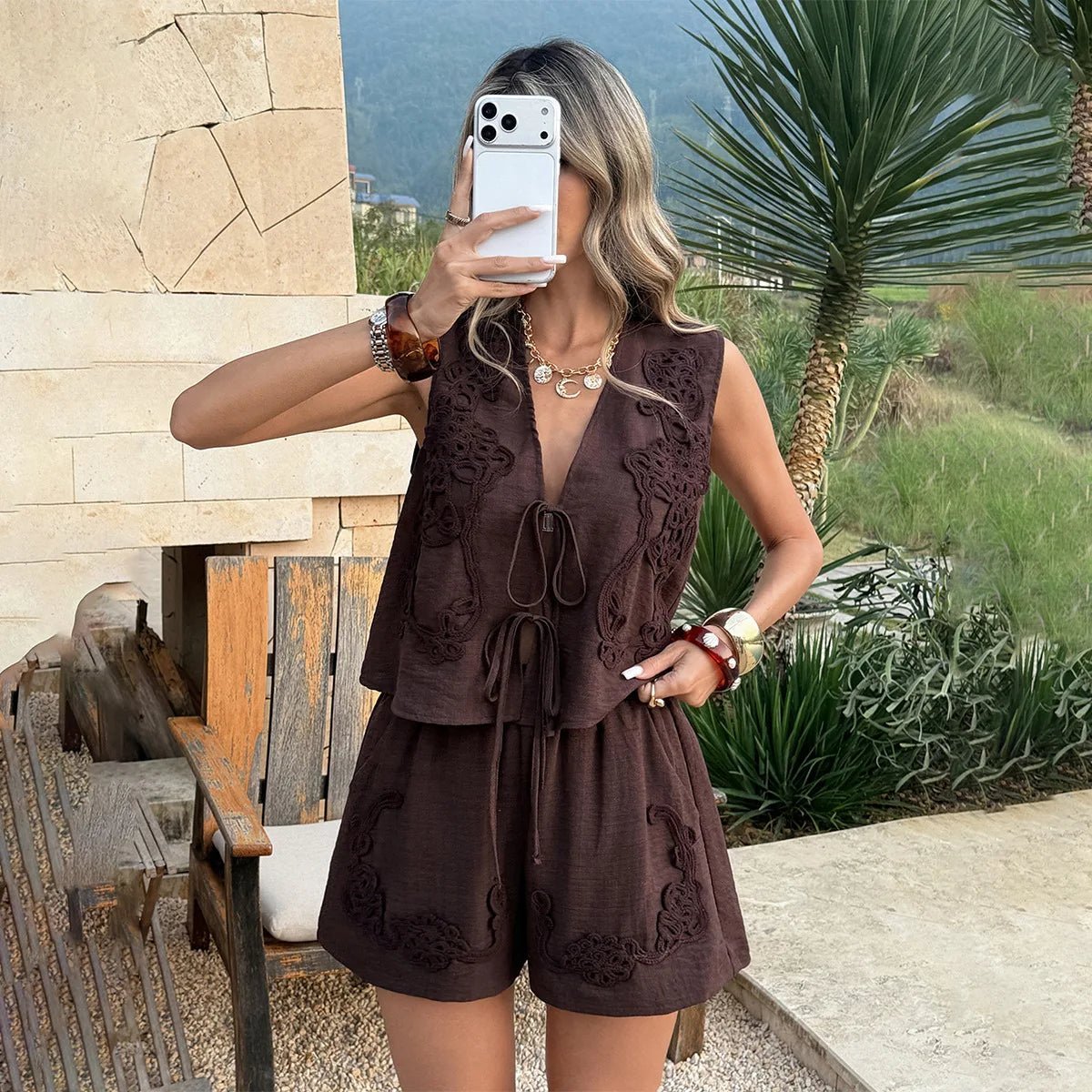 Nia σετ δύο τεμαχίων χωρίς μανίκια για χαλαρές εμφανίσεις