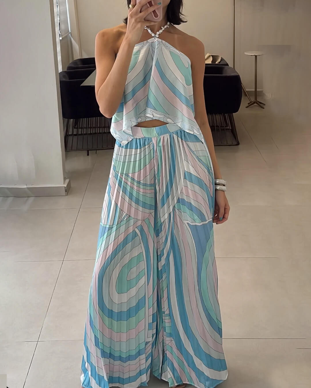 Σετ co-ord με πλισέ κάπρι παντελόνι Nora