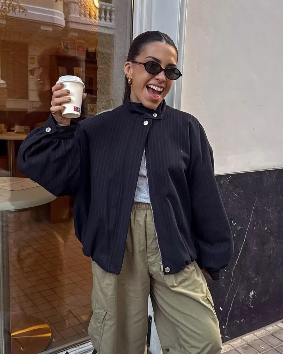 Ριγέ τζάκετ Selena με όρθιο γιακά