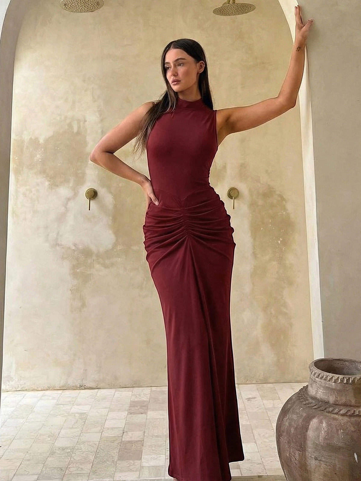 Μάξι φόρεμα Philippa με σούρες και ψηλό λαιμό