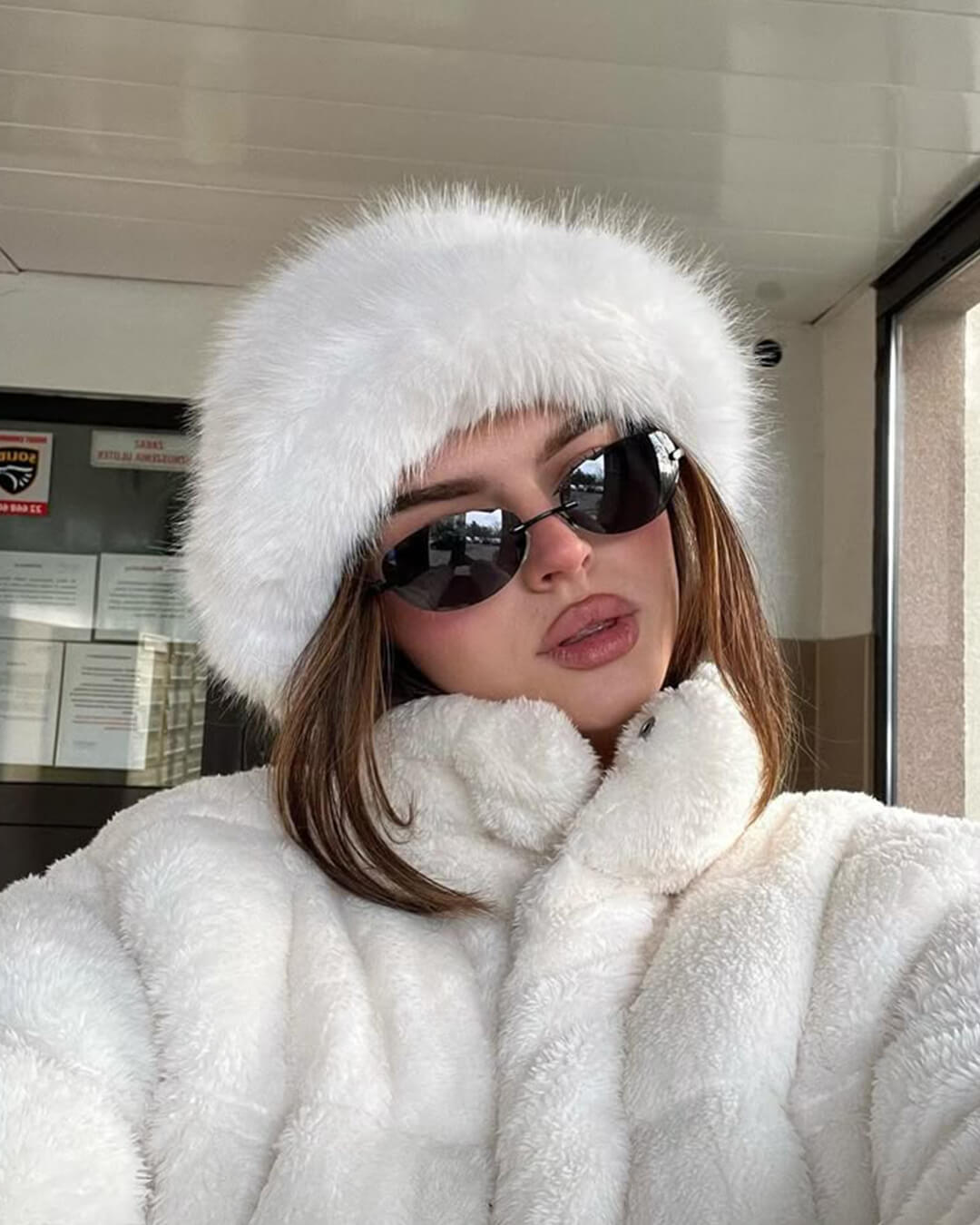 Καπέλο με συνθετική γούνα Tracy